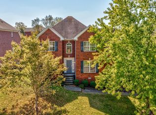136 N Wynridge Way, Goodlettsville, TN 37072