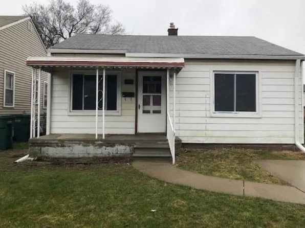 1409 Cicotte Ave, Lincoln Park, MI 48146