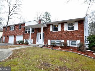 3 Lilac Ln, Medford, NJ 08055