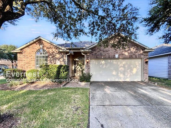 21303 Bella Flora Ct