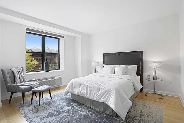 Sold by Compass | media 3