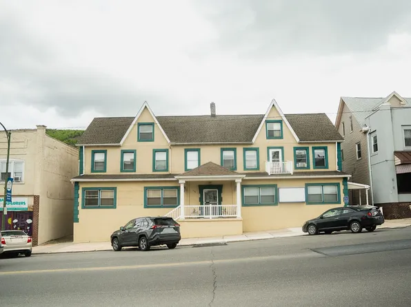 218 Delaware Ave, 218 Delaware Ave Suite A, Palmerton, PA 18071