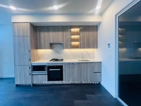 68 Esther Shiner Blvd #251, Toronto, ON M2K 0C4