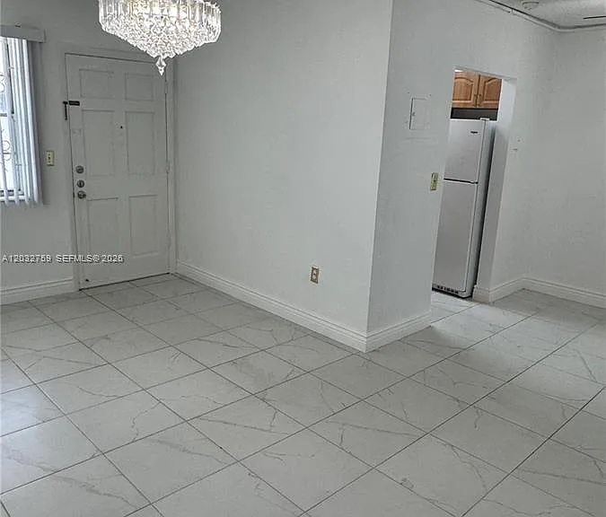 1154 W 35th St #102 — Photo 2