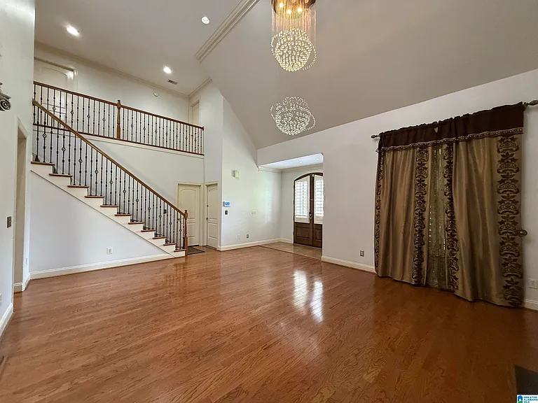 2304 Arbor Glenn — Photo 5