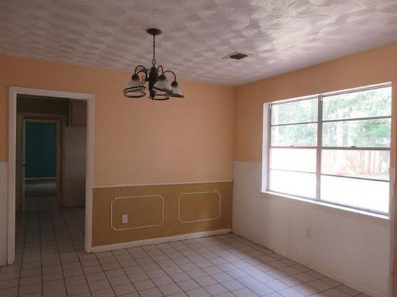4th image of 109 Englewood Dr