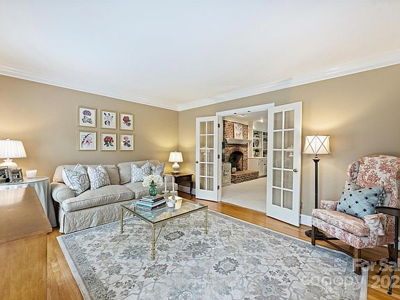 5th image of 5508 Kincross Ln
