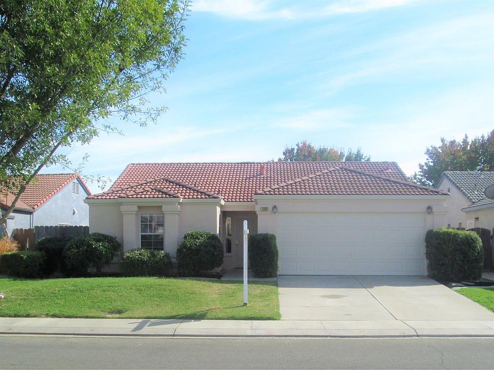 1st image of 204 Anastasia Dr