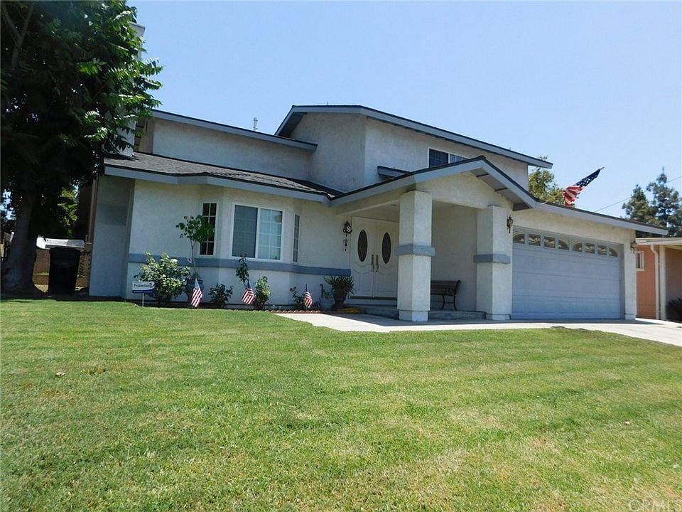 1st image of 3630 Barnes Ave