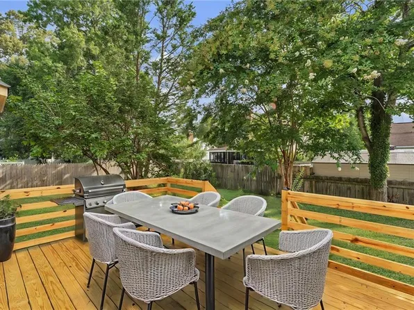 2432 Piney Bark Dr, Virginia Beach, VA 23456