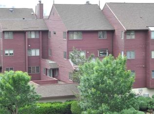 9A Cove Ln N #N, North Bergen, NJ