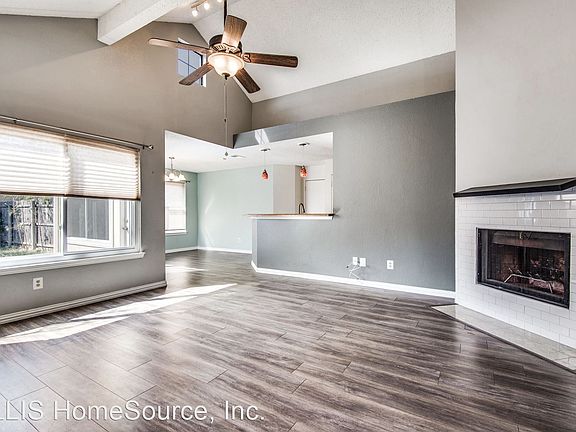 3rd image of 539 Lee Dr
