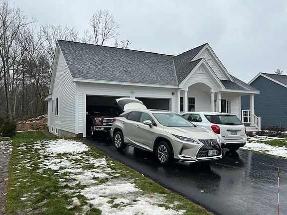 3rd image of 43 Cliffside Drive #62