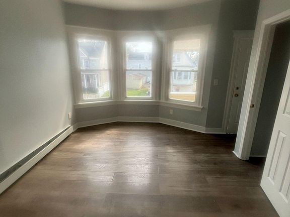 3rd image of 222 Elmwood Ave #2R