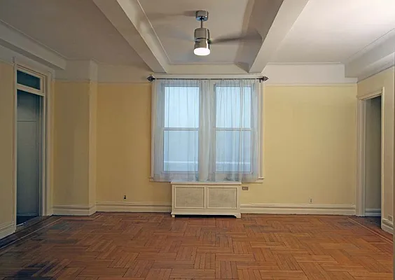 Sold by Ann Ferguson, LLC | media 8