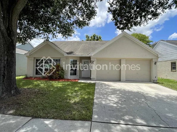 829 W Charing Cross Cir, Lake Mary, FL 32746