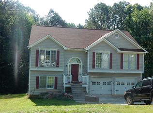 88 Maplelake Ct, Acworth, GA 30101