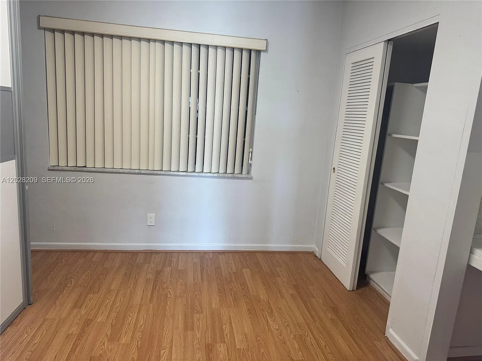 Summit Condo — Photo 3