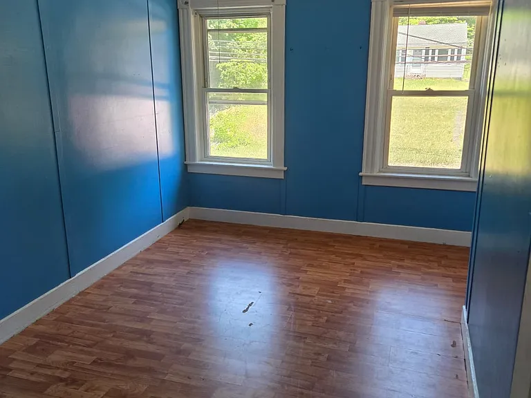 20-31 E Main St #29-A — Photo 13
