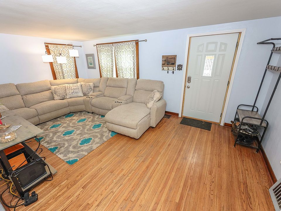 1215 Oneida St, Joliet, IL 60435 Zillow