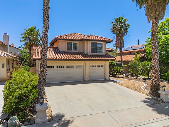3rd image of 3214 Lennox Ct