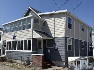 7 Dover St, Haverhill, MA 01830