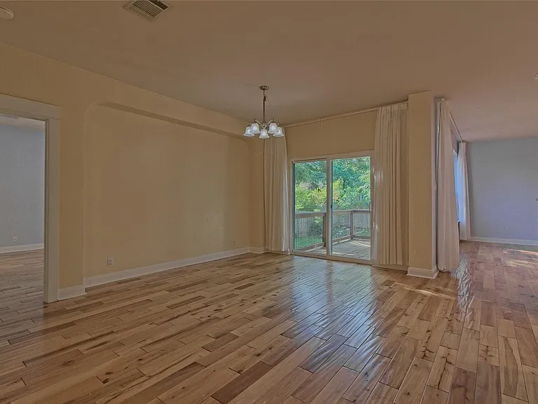 610 Palo Alto Ln — Photo 6