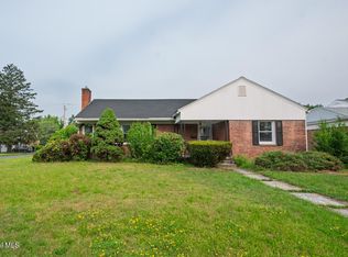 360 S Manning Blvd, Albany, NY 12208