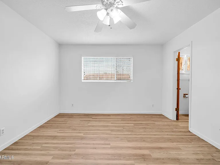 6420 E Windsor Ave — Photo 16