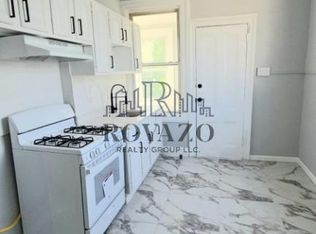 288 S 8th St #3, Newark, NJ 07103