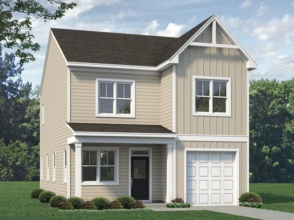 32 Furley St, Sanford, NC 27330