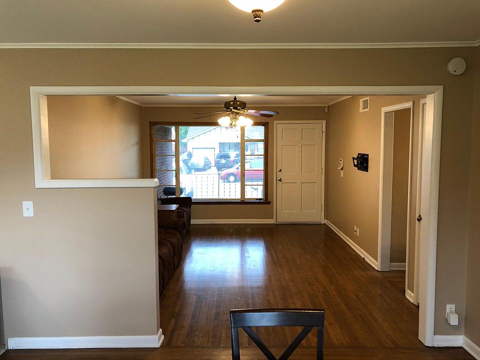 2nd image of 446 S 74th Ave E