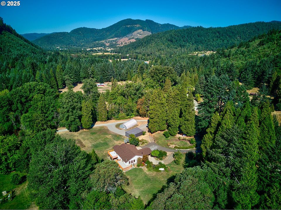 1st image of 913 Starveout Creek Rd