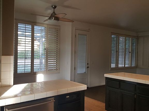 5th image of 10192 Lake Summit Dr