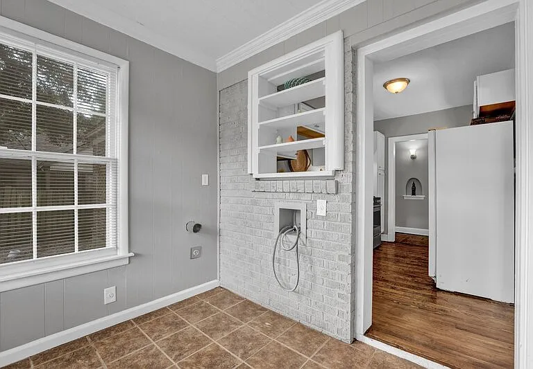 112 Greer St — Photo 12