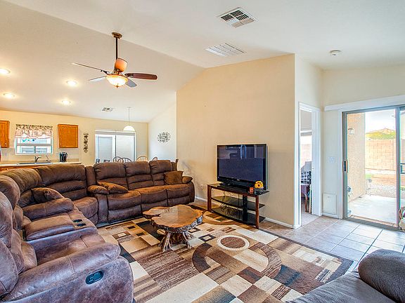 5th image of 42658 W Sunland Dr