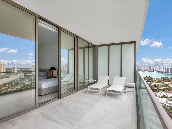 5th image of 18975 Collins Ave Unit 1801
