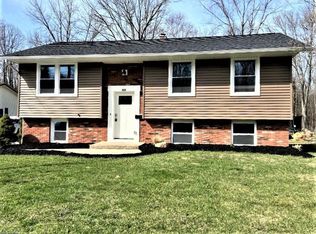 507 Roosevelt Dr, Geneva, OH 44041
