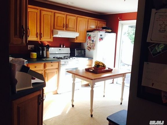 3rd image of 167 Woodland Dr