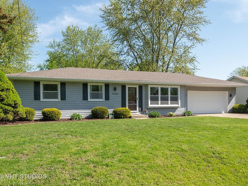 1036 W Eureka St, Braidwood, IL 60408 Zillow