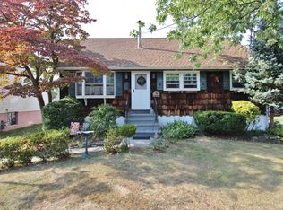 110 Bedford Ave, Iselin, NJ 08830