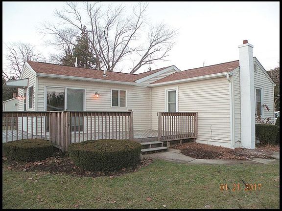 2nd image of 1227 N Tombeau ROAD