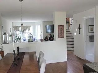 14 Ardi Ct #14, Sandy Hook, CT 06482