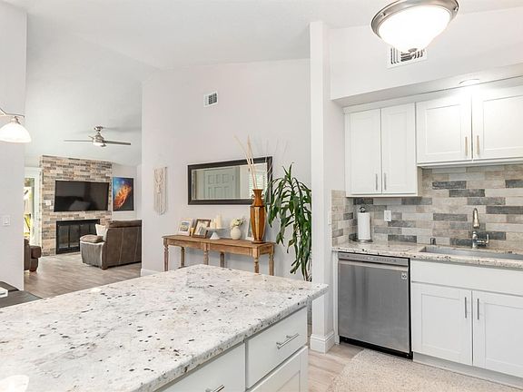5th image of 7563 Monogram Dr