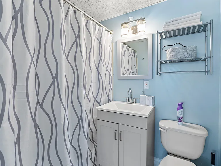 44 E Grand Ave #464 — Photo 18