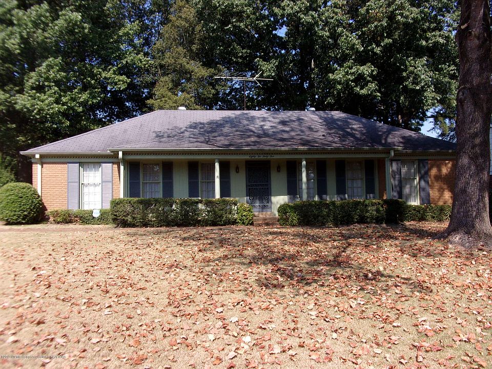 1st image of 8245 Chesterfield Dr