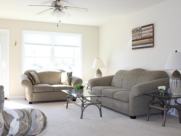 2nd image of 110 Alden Ln
