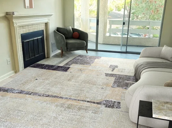 7067 Camino Revueltos, San Diego, CA 92111