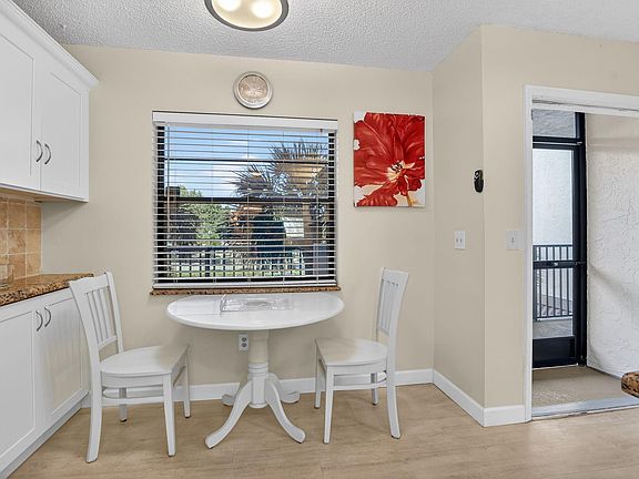 5th image of 9170 SW 14th Street #4306