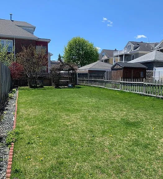 589 Riverside Ave — Photo 14